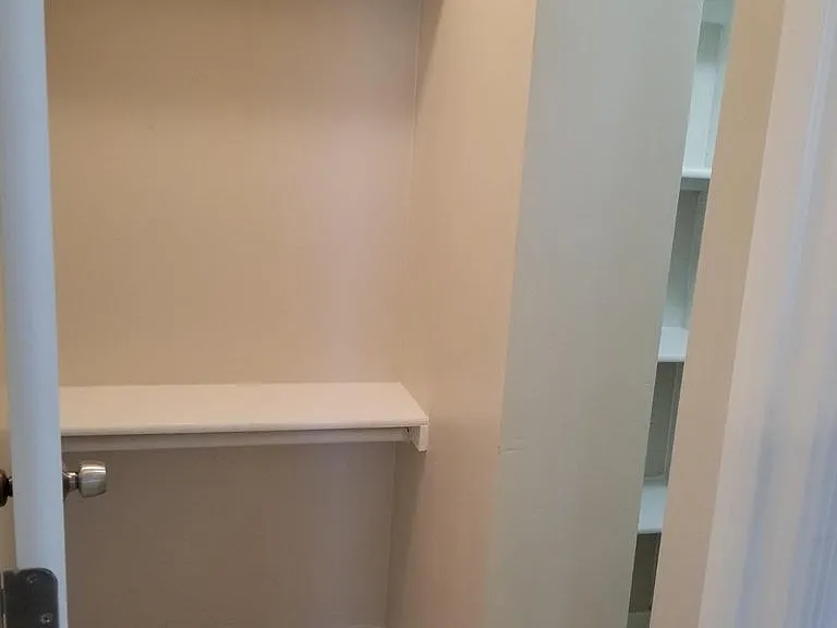 206 E Jones Ave #11SH — Photo 15