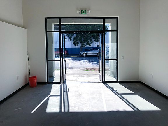 5th image of 5205-5207 Alhambra Ave