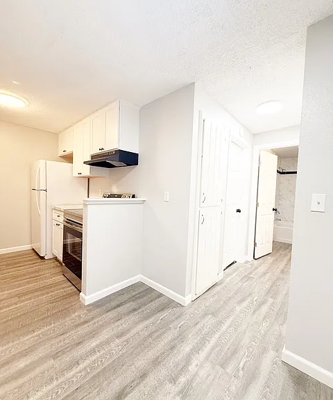 2512 Crystal Springs Rd W #4 — Photo 6