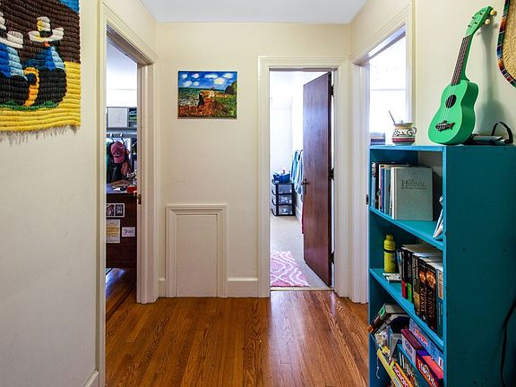 3rd image of 318 W Nittany Ave APT 7