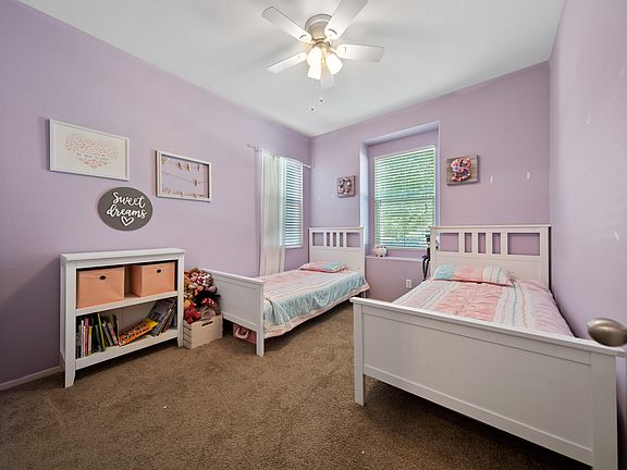 5th image of 752 Amor Dr