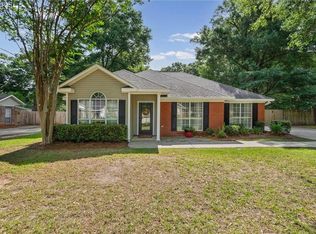 5201 Southern Oaks Trl, Grand Bay, AL 36541