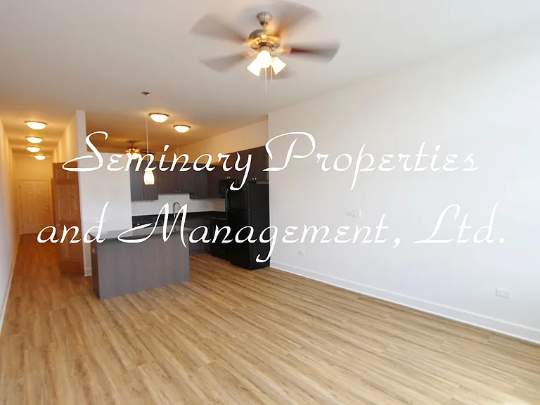 Prime Southport Corridor newer construction one-bedroom's — Photo 34