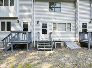 71 Roberts St #75, Shelton, CT 06484