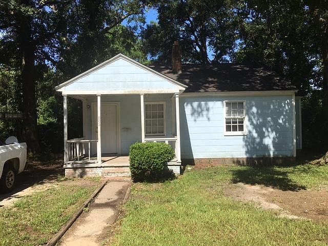 1st image of 854 W Victory Dr