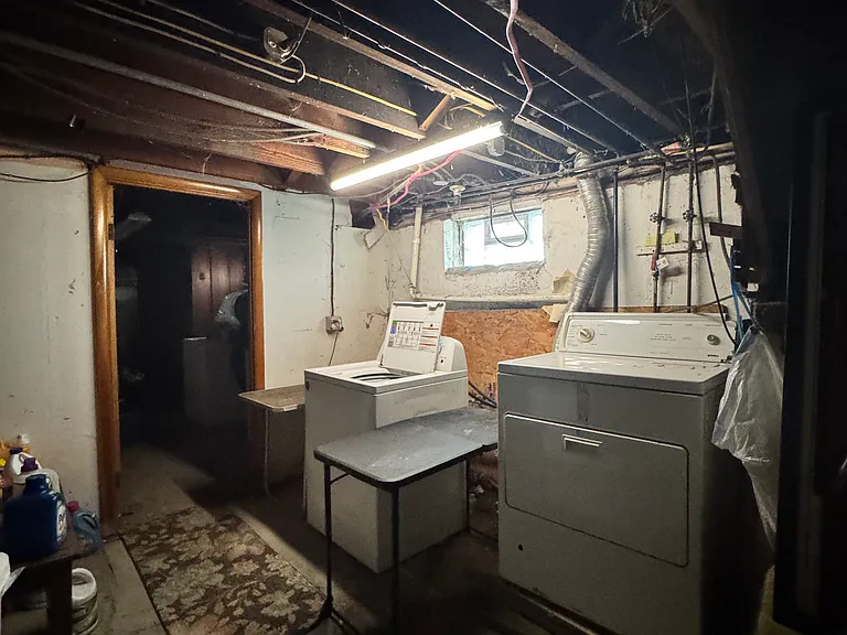 7 Edison Ave #1 — Photo 6