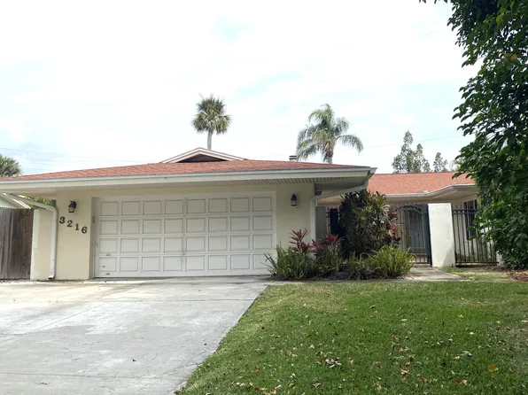 3216 Fairfax Ln, Cocoa, FL 32926
