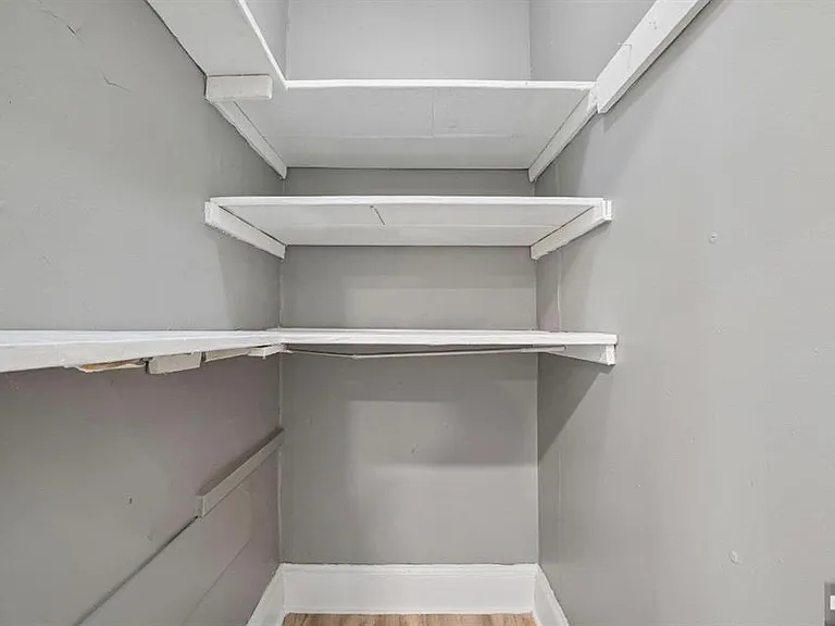 7 Belle Ave #2 — Photo 6