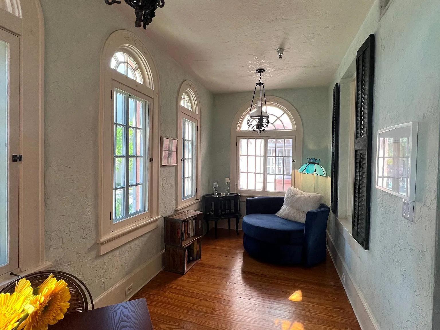1221 N Palm Ave — Photo 4
