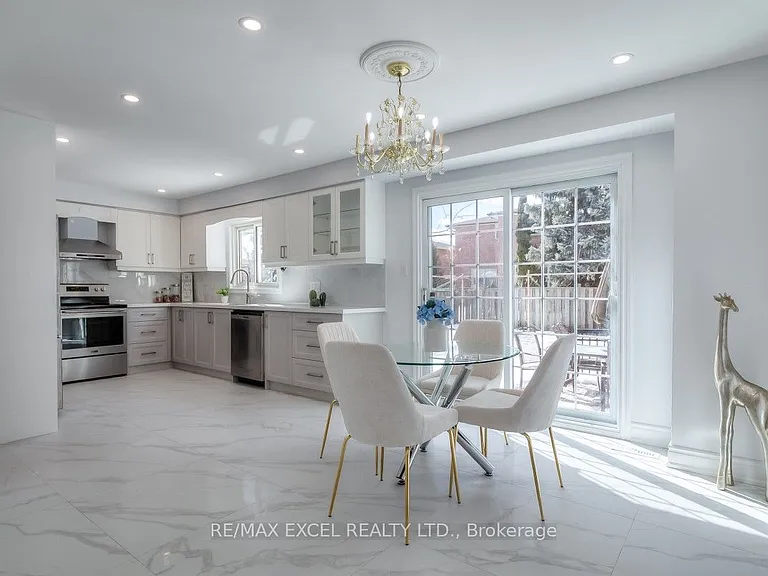 310 Raymerville Dr — Photo 12