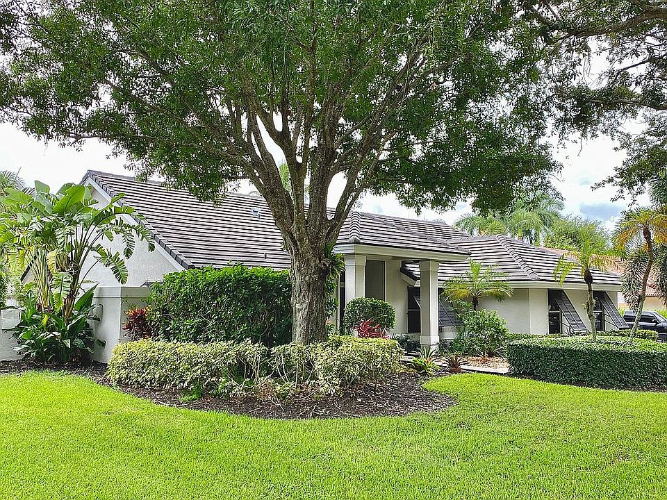 1st image of 2920 Salerno Way