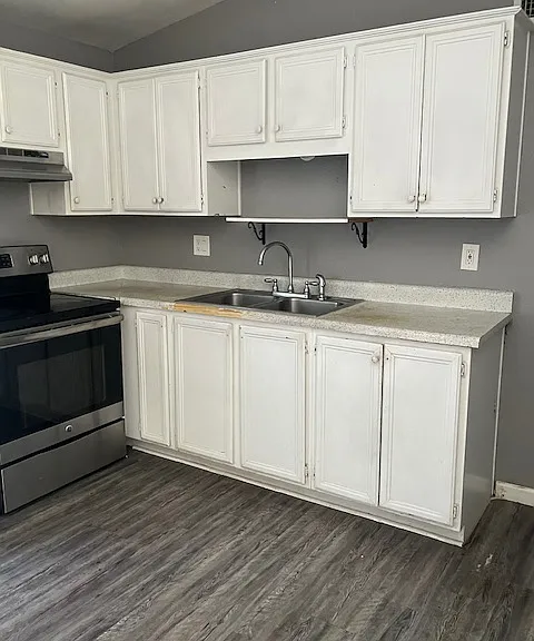 3351 N 69th Dr #41 — Photo 2