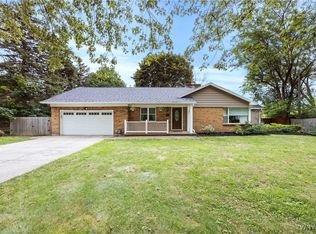 88 The Cmn, Williamsville, NY 14221