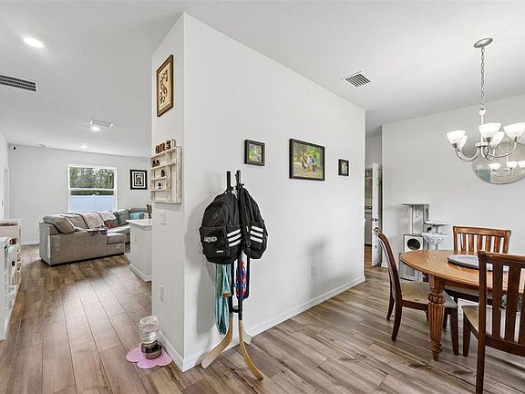 2nd image of 4476 Blackman St