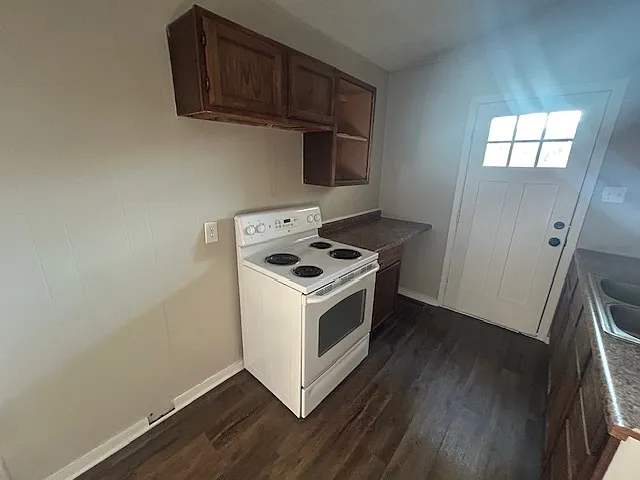 4328 Arcadia St — Photo 5