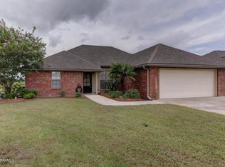 1017 Bonnet St, New Iberia, LA 70563