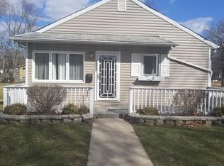 16877 Orchard Ridge Ave, Hazel Crest, IL 60429