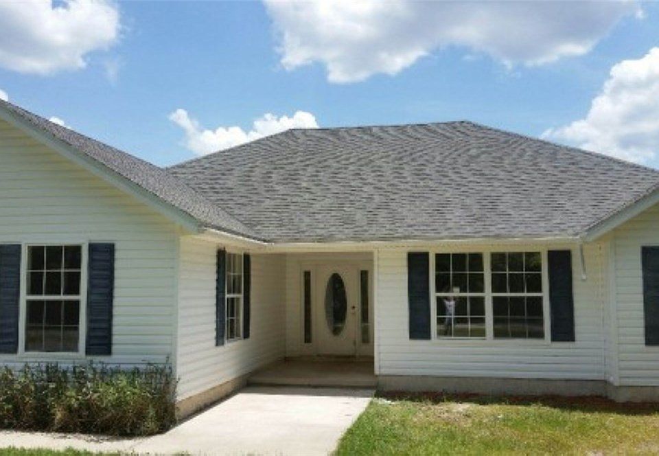 1st image of 27149 14th Ave W