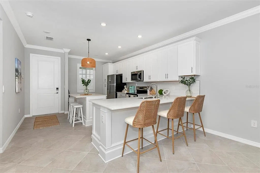 2 bed, 2.0 bath, 1236 sqft, $2,500 — Photo 4