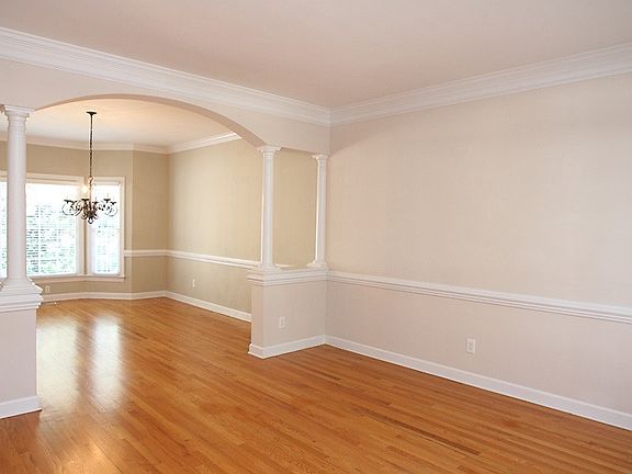 3rd image of 300 Billingrath Turn Ln