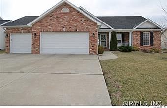1st image of 108 E Oakshire Dr E
