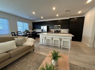 233 McArthur Peak Ave #1, Henderson, NV 89015