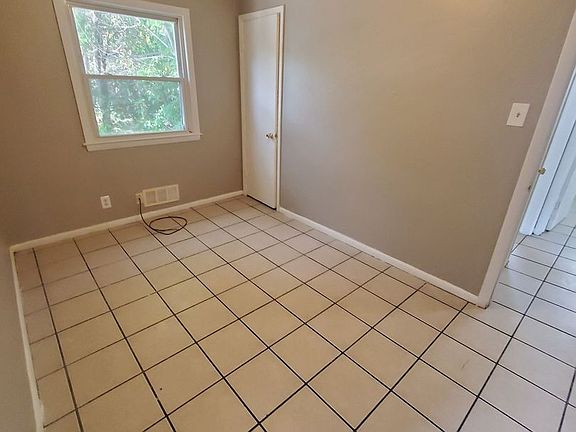 4th image of 5011-5011A N 60th St #5011