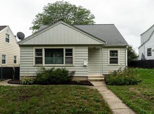 3355 N 83rd St, Milwaukee, WI 53222