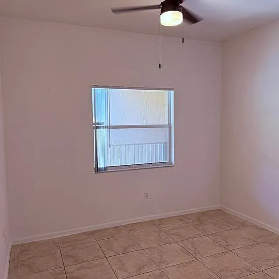 2941 Riverside Dr #303 — Photo 11