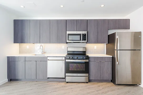 Rented by MNS | media 3