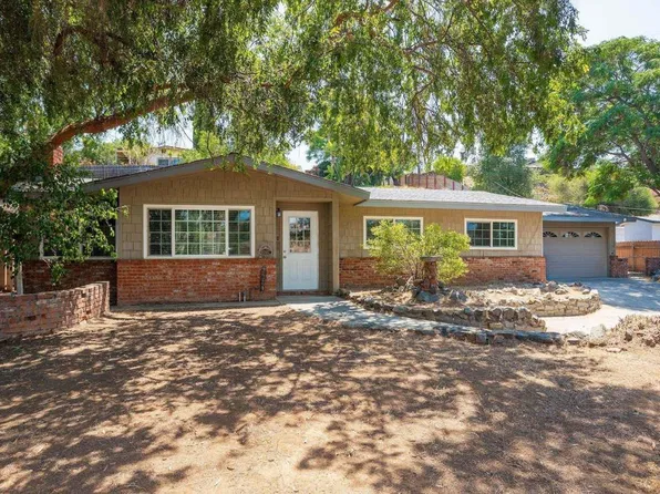 9253 Westhill Rd, Lakeside, CA 92040