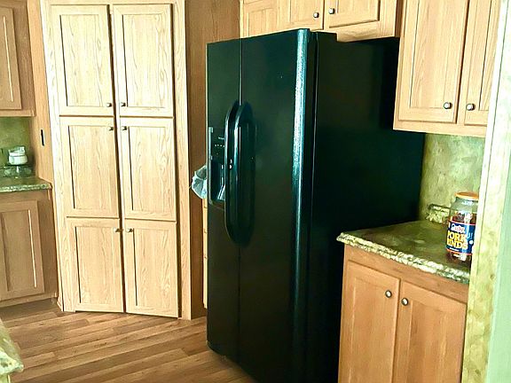 5th image of 214 N Goddard St