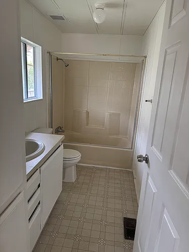608 W Heather Ave Photo 1