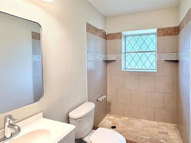 12010 Flushing Meadows Dr — Photo 9