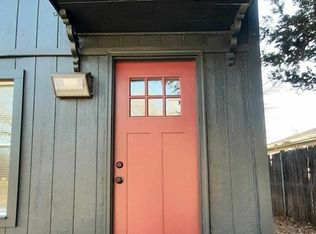 227 Grove St, Worcester, MA 01605