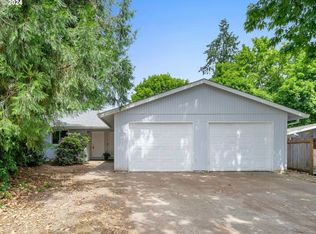 1637 22nd Pl APT B, Forest Grove, OR 97116