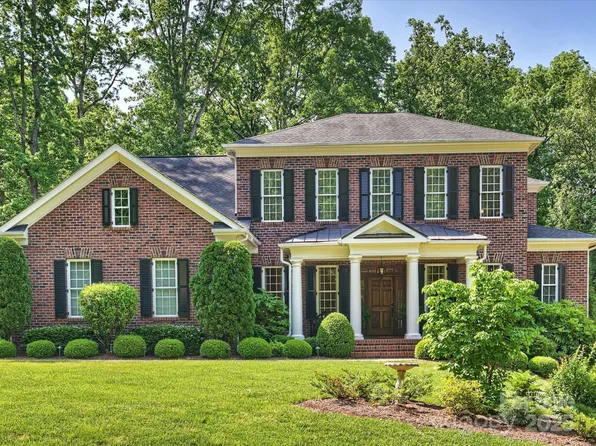 2129 Halford Pl, Charlotte, NC 28211