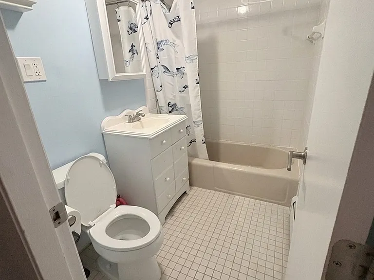2 Colonial Dr #A2 — Photo 5
