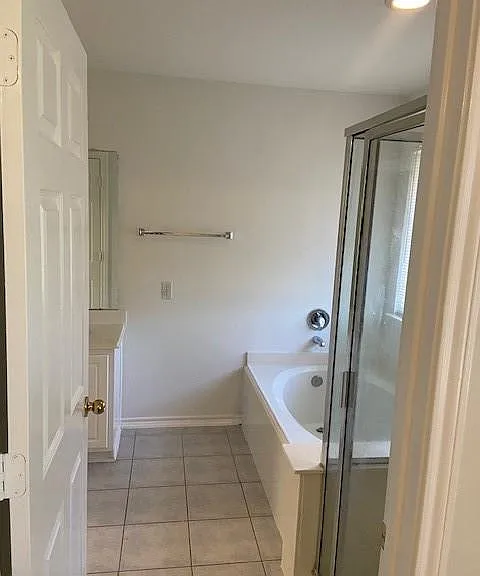 2926 Loganberry Park Ln — Photo 8