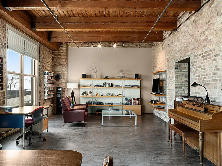 540 N Lake Shore Dr — Photo 11