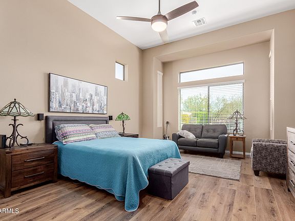 5th image of 1633 N WOODRUFF --