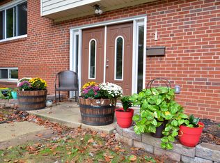 1 Lakeview Cir, Greenbelt, MD 20770