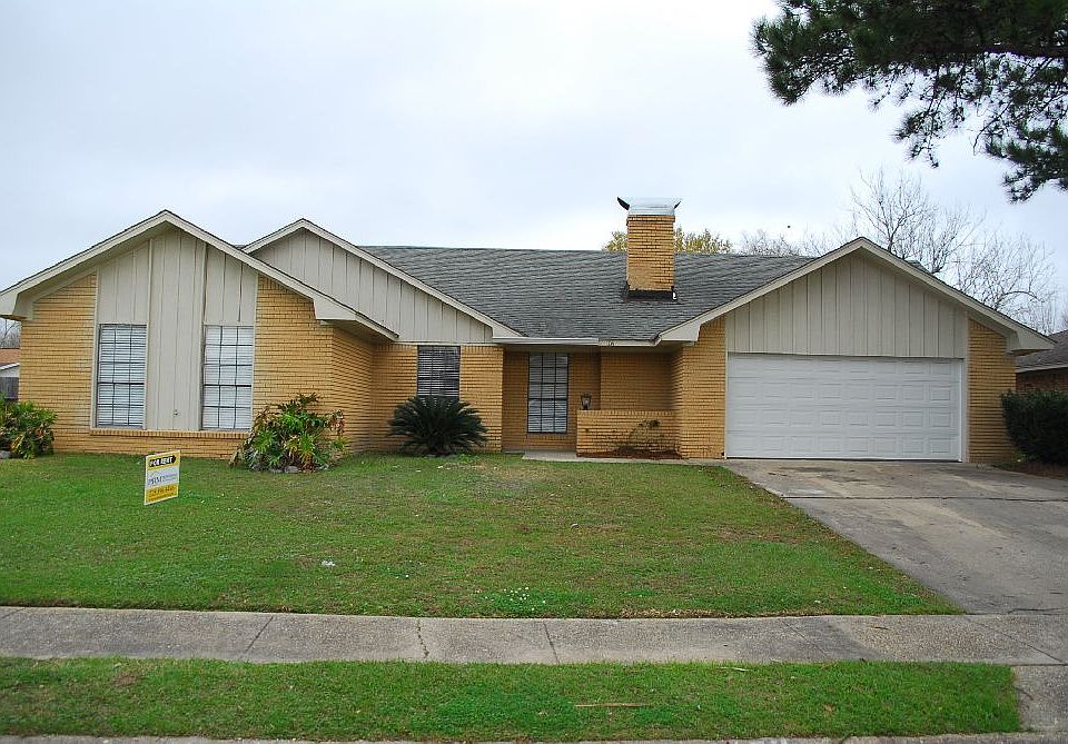 1st image of 104 Big Sky Dr