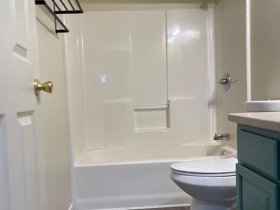 1st image of 59 Glade St