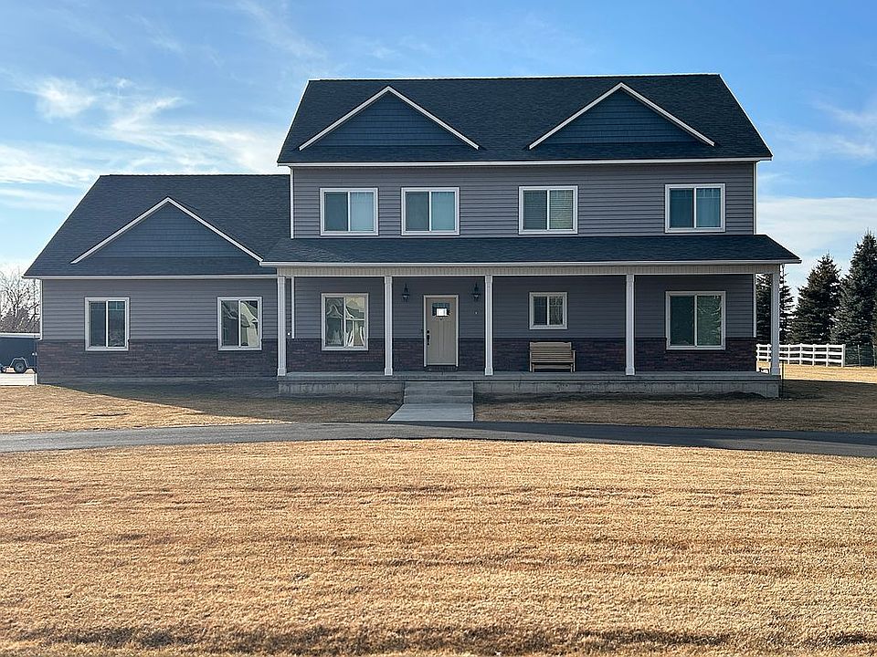 1st image of 851 Heritage Rd