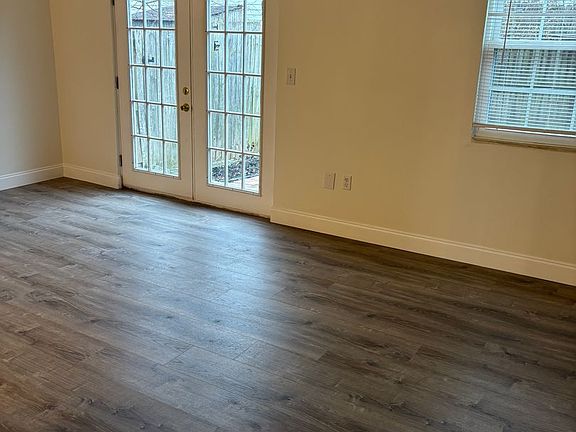 5th image of 812 Bellows Ave