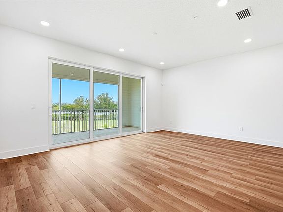 4th image of 9936 Key Haven Rd