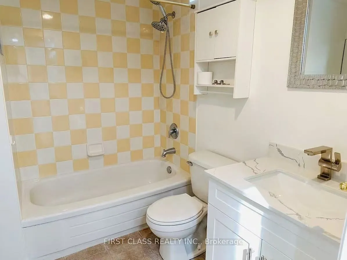 2 bed, $1,600 — Photo 4