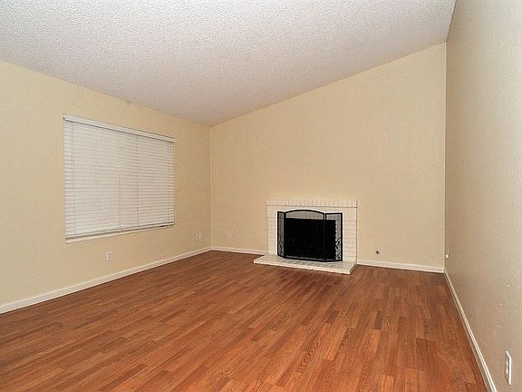5th image of 25314 Renoir Ave