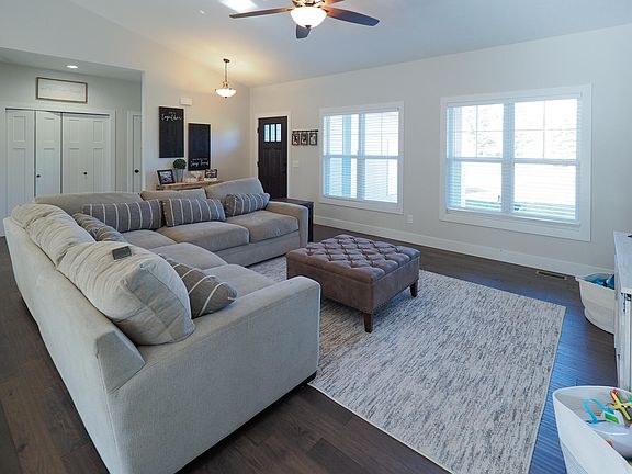 71397 Fox Creek Blvd-104